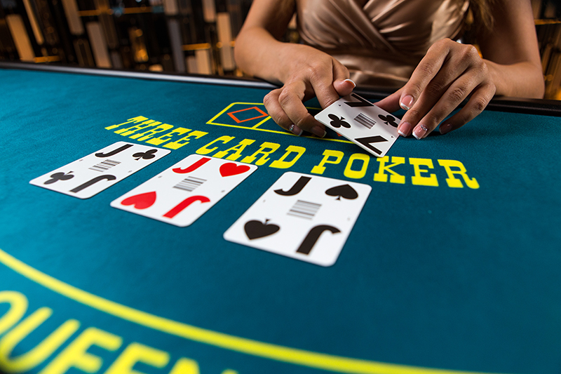 live three card poker